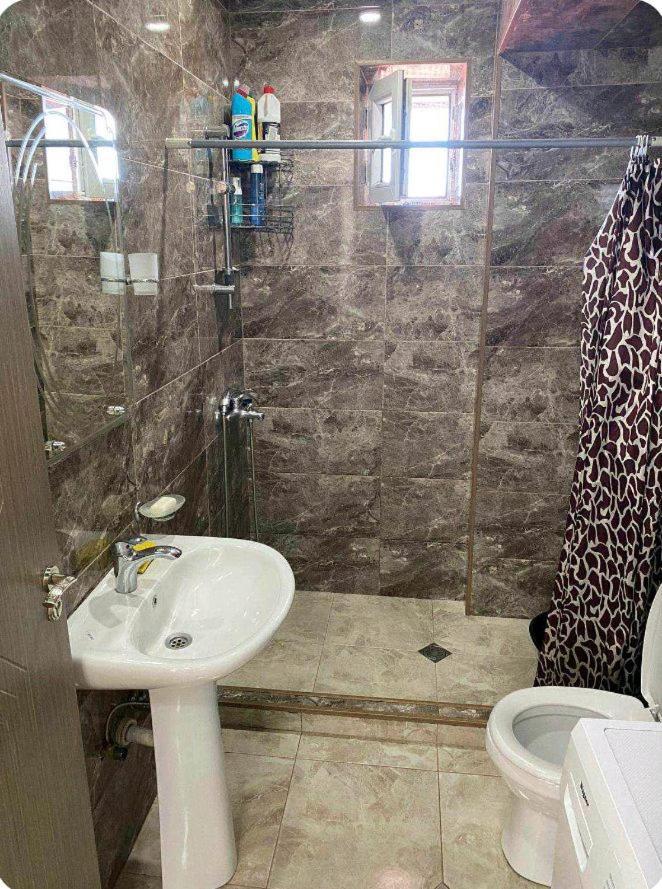 Apartament With Sea View 바투미 객실 사진